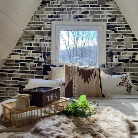 Jazminka Alpesi Haziko *